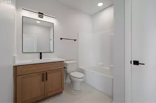 2902 E McLoughlin Blvd, Vancouver, WA 98661 - Photo 20