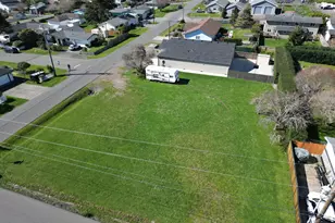 418 Memory Ln, Brookings, OR 97415 - Photo 38