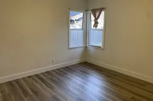 2055 Devos St, Eugene, OR 97402 - Photo 12