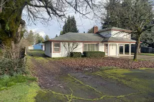 2055 Devos St, Eugene, OR 97402 - Photo 2