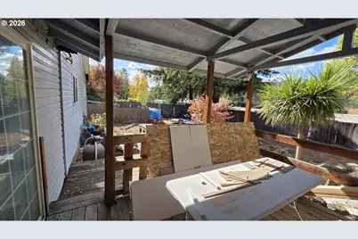 303 Walnut St, Myrtle Creek, OR 97457 - Photo 26
