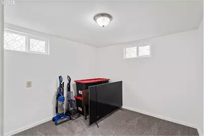 235 NW Butte Dr, Hermiston, OR 97838 - Photo 12