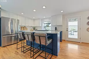 15560 SW Hearth Ct, Beaverton, OR 97007 - Photo 10
