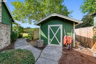 15560 SW Hearth Ct, Beaverton, OR 97007 - Photo 44