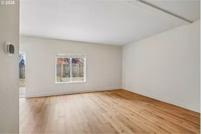 11596 SE Springcrest Dr, Clackamas, OR 97015 - Photo 14