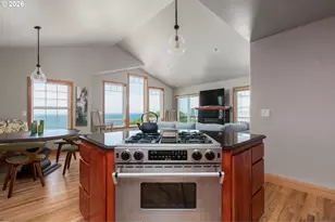 44660 Oceanview Ct, Neskowin, OR 97149 - Photo 6