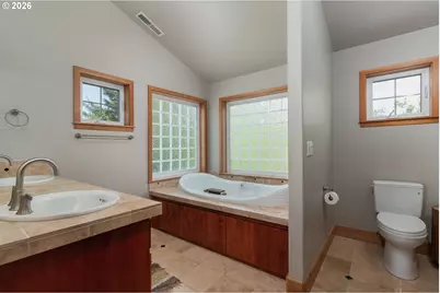 44660 Oceanview Ct, Neskowin, OR 97149 - Photo 14