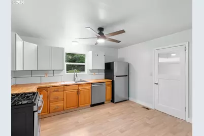 6481 SE 142nd Ave, Portland, OR 97236 - Photo 14