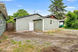6481 SE 142nd Ave, Portland, OR 97236 - Photo 32