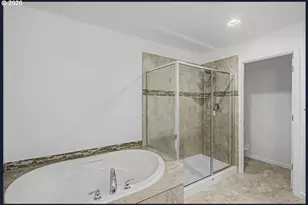 6897 NW 163rd Ave, Portland, OR 97229 - Photo 20