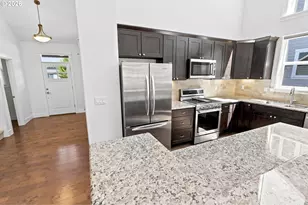 940 Makena Ln, Hood River, OR 97031 - Photo 10
