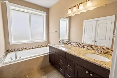 940 Makena Ln, Hood River, OR 97031 - Photo 18