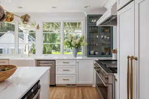 1546 S Military Rd, Portland, OR 97219 - Photo 18