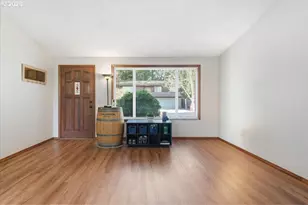 2314 SE Keller Ave, Gresham, OR 97080 - Photo 4