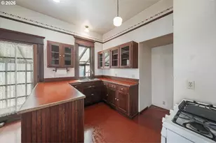 823 Birch Ave, Cottage Grove, OR 97424 - Photo 12