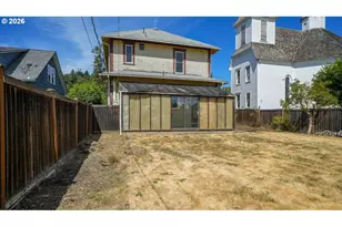 823 Birch Ave, Cottage Grove, OR 97424 - Photo 32