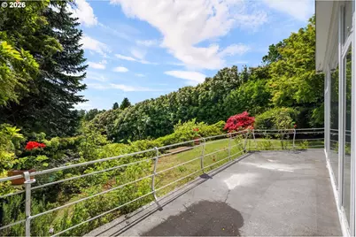 5040 SW Hilltop Ln, Portland, OR 97221 - Photo 34