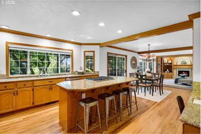 5504 Westfield Ct, Lake Oswego, OR 97035 - Photo 12