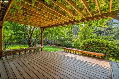 5504 Westfield Ct, Lake Oswego, OR 97035 - Photo 40