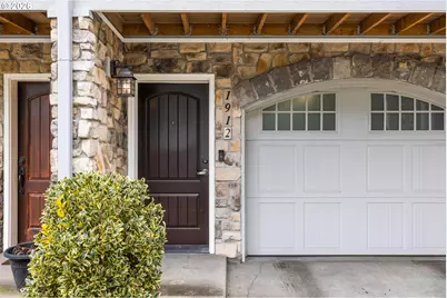 1912 NE 48th Way, Hillsboro, OR 97124 - Photo 2