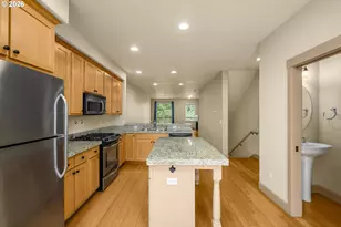 1912 NE 48th Way, Hillsboro, OR 97124 - Photo 14