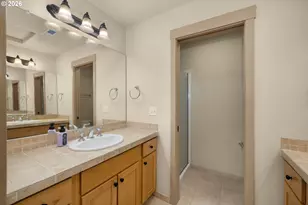 1912 NE 48th Way, Hillsboro, OR 97124 - Photo 24