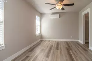 1542 W Thyme Dr, Roseburg, OR 97471 - Photo 34