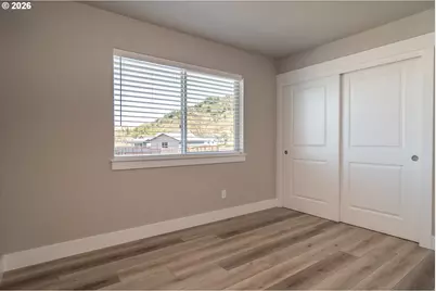 1542 W Thyme Dr, Roseburg, OR 97471 - Photo 28