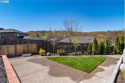 1542 W Thyme Dr, Roseburg, OR 97471 - Photo 46