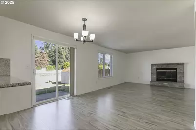 11904 NE 48th Cir, Vancouver, WA 98682 - Photo 16
