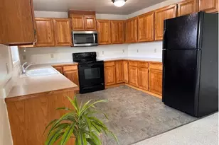 518 S Wall St, Coos Bay, OR 97420 - Photo 22