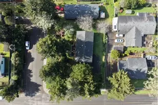 518 S Wall St, Coos Bay, OR 97420 - Photo 18