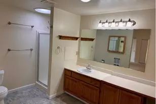 518 S Wall St, Coos Bay, OR 97420 - Photo 30