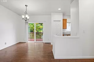 419 NE 7th Ave, Camas, WA 98607 - Photo 4