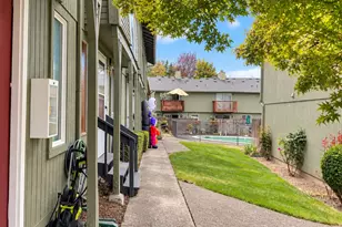 1809 NE 116th St, Vancouver, WA 98686 - Photo 2
