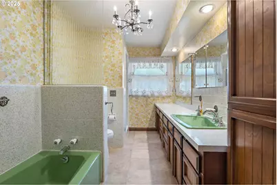 4430 SE Flavel St, Portland, OR 97206 - Photo 22