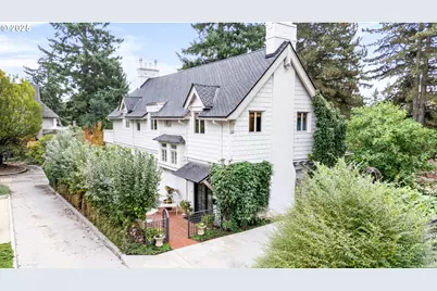 2547 SW Hillcrest Dr, Portland, OR 97201 - Photo 4