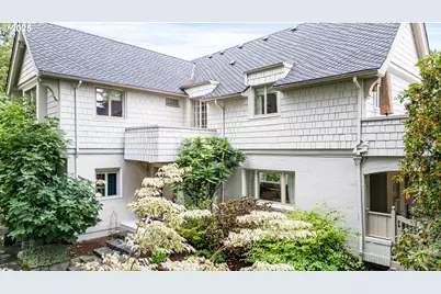 2547 SW Hillcrest Dr, Portland, OR 97201 - Photo 8