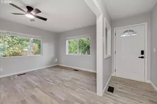 885 E Bridge St, Vernonia, OR 97064 - Photo 16