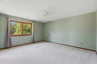 18132 Westview Dr, Lake Oswego, OR 97034 - Photo 34