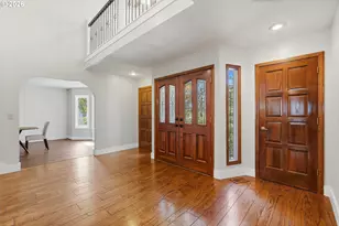 18132 Westview Dr, Lake Oswego, OR 97034 - Photo 4