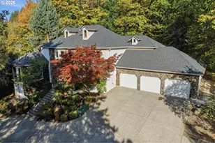 18132 Westview Dr, Lake Oswego, OR 97034 - Photo 1