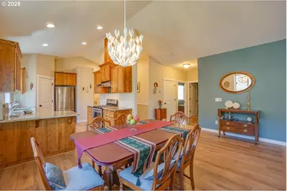 6109 NE 57th Ave, Vancouver, WA 98661 - Photo 8