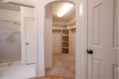 4166 Hampshire Ln, Eugene, OR 97404 - Photo 20