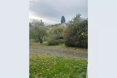 122 NE 4th St, Willamina, OR 97396 - Photo 34