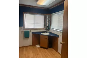 122 NE 4th St, Willamina, OR 97396 - Photo 26