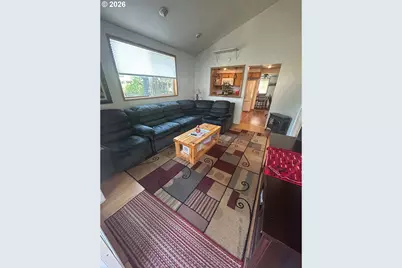 122 NE 4th St, Willamina, OR 97396 - Photo 12