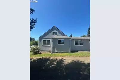 122 NE 4th St, Willamina, OR 97396 - Photo 4