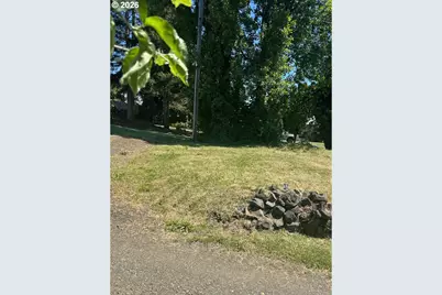 122 NE 4th St, Willamina, OR 97396 - Photo 42