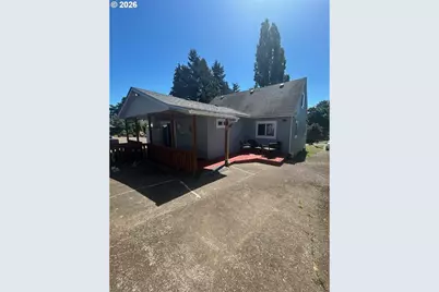 122 NE 4th St, Willamina, OR 97396 - Photo 6